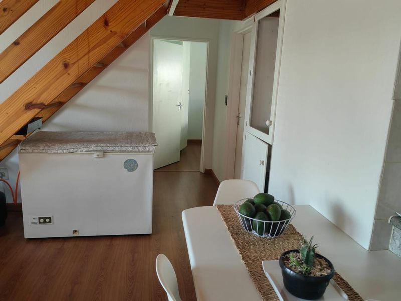 Townhouse For Sale In Edenvale - Photo 10