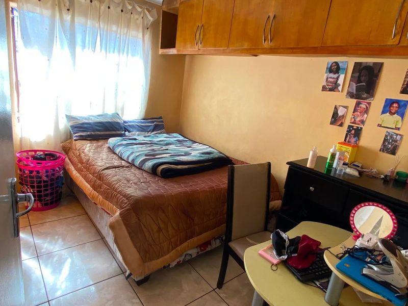 House For Sale In Pretoria - Photo 4