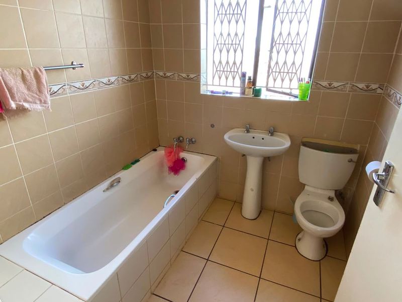 House For Sale In Pretoria - Photo 8