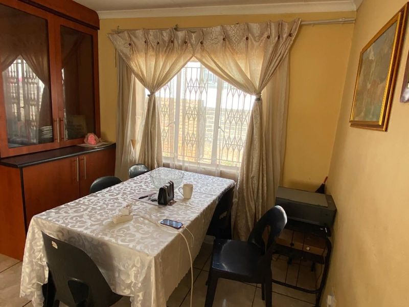 House For Sale In Pretoria - Photo 3