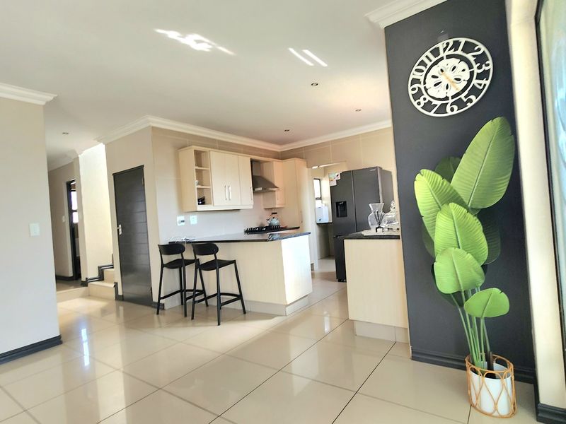 Cluster For Sale In Centurion - Photo 8
