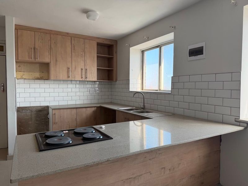 Apartment Rental Monthly In Durban - Photo 3