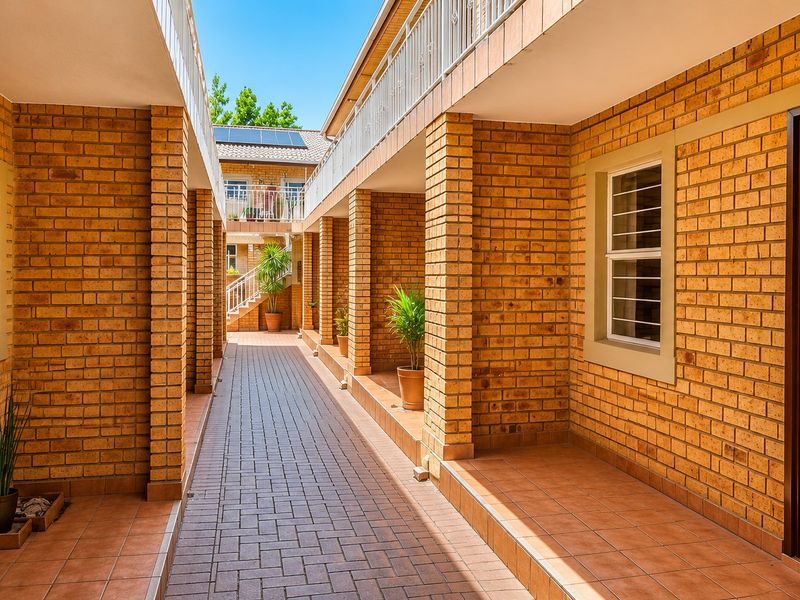 Commercial For Sale In Kempton Park - Photo 4
