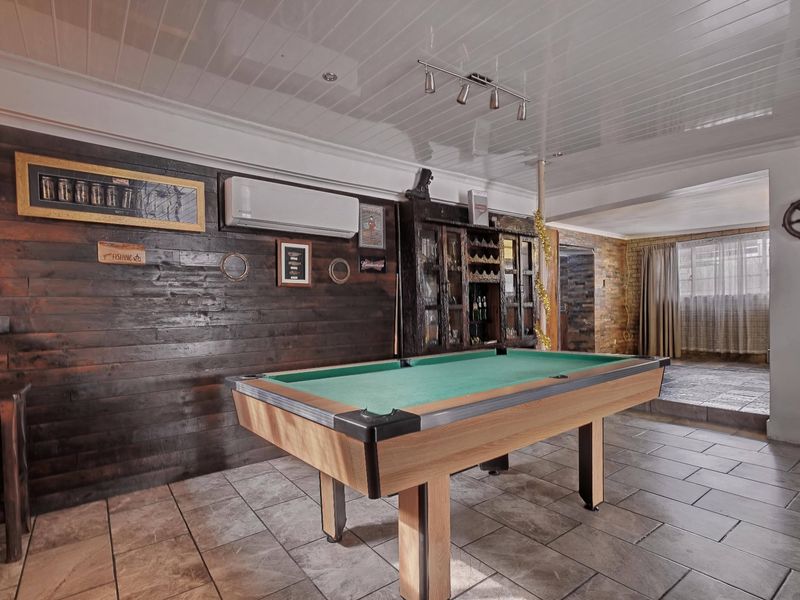 House For Sale In Port Elizabeth - Photo 2