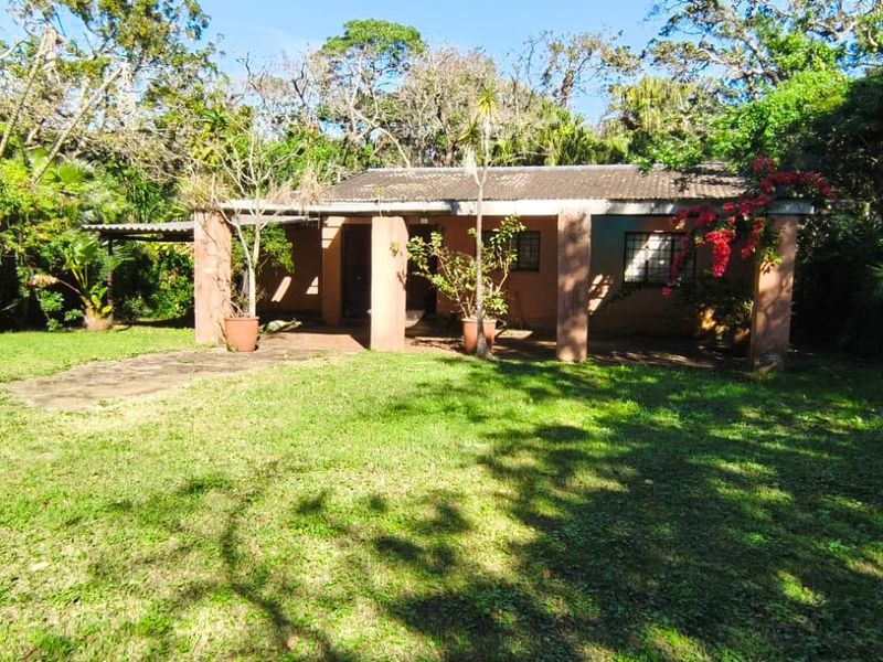 House For Sale In Port Edward - Photo 1