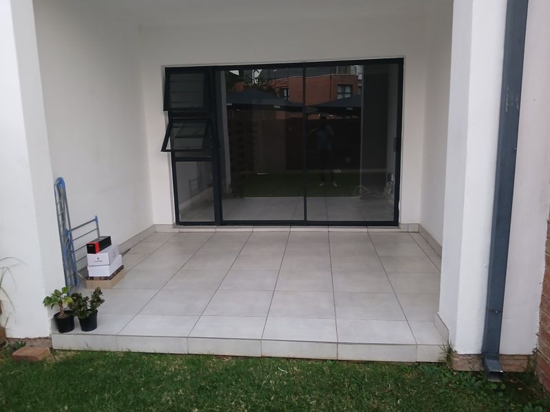 Apartment Rental Monthly In Midrand - Photo 10