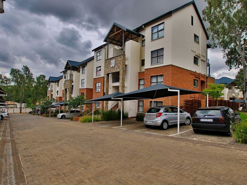 Apartment Rental Monthly In Midrand - Photo 4