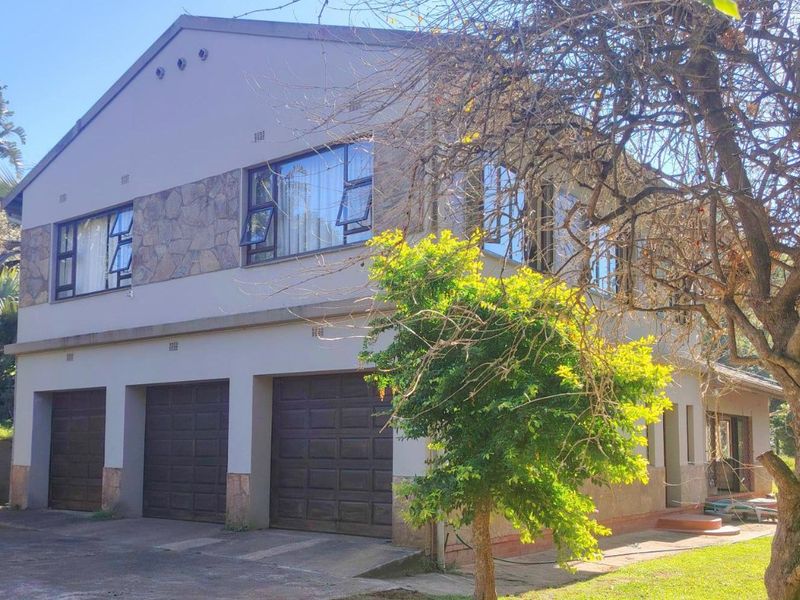 House For Sale In Port Edward - Photo 1