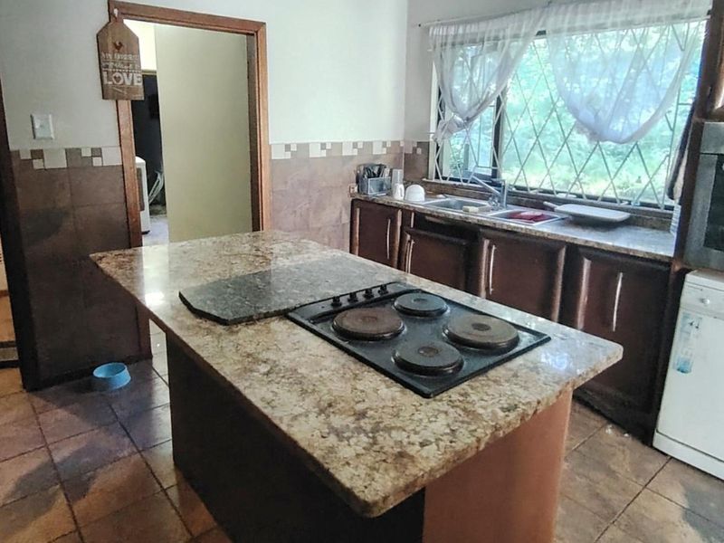 House For Sale In Port Edward - Photo 8