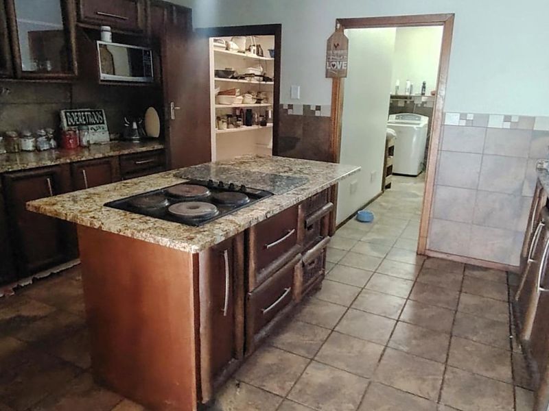 House For Sale In Port Edward - Photo 7