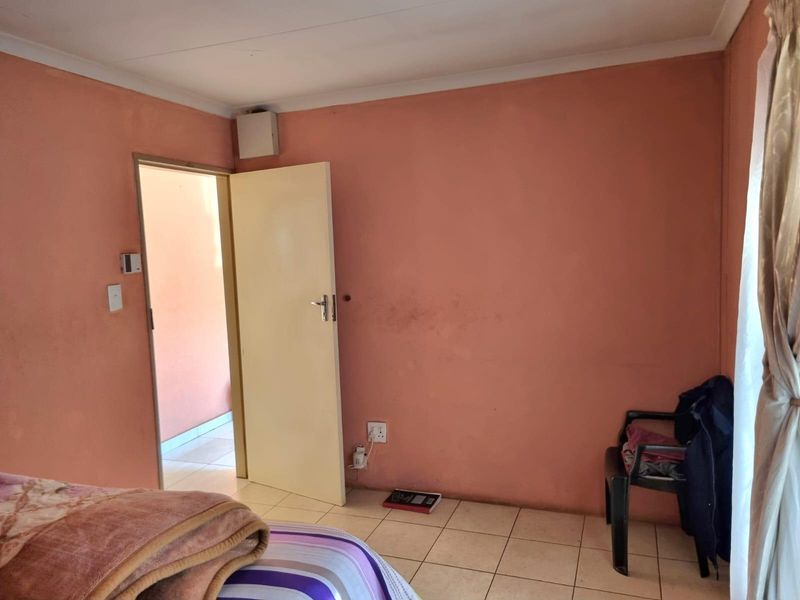 House For Sale In Alberton - Photo 9