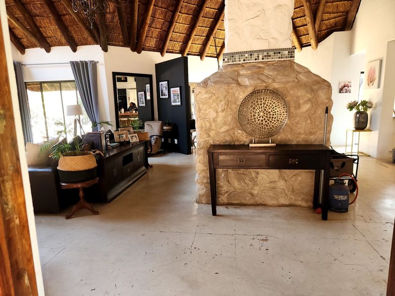 House For Sale In Hartbeespoort - Photo 6