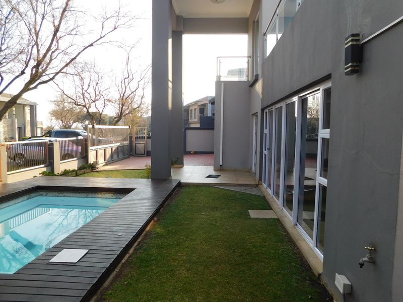 House For Sale In Boksburg - Photo 2