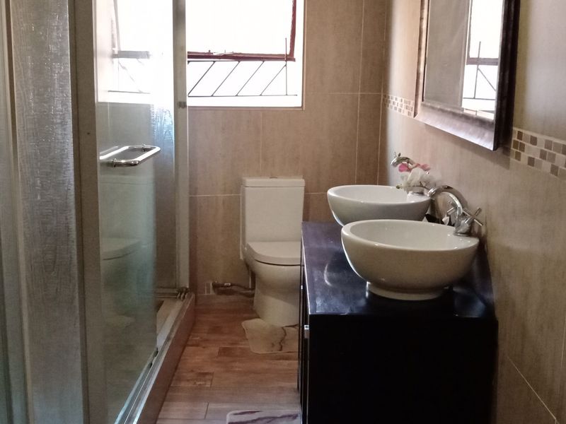 House For Sale In Nigel - Photo 9