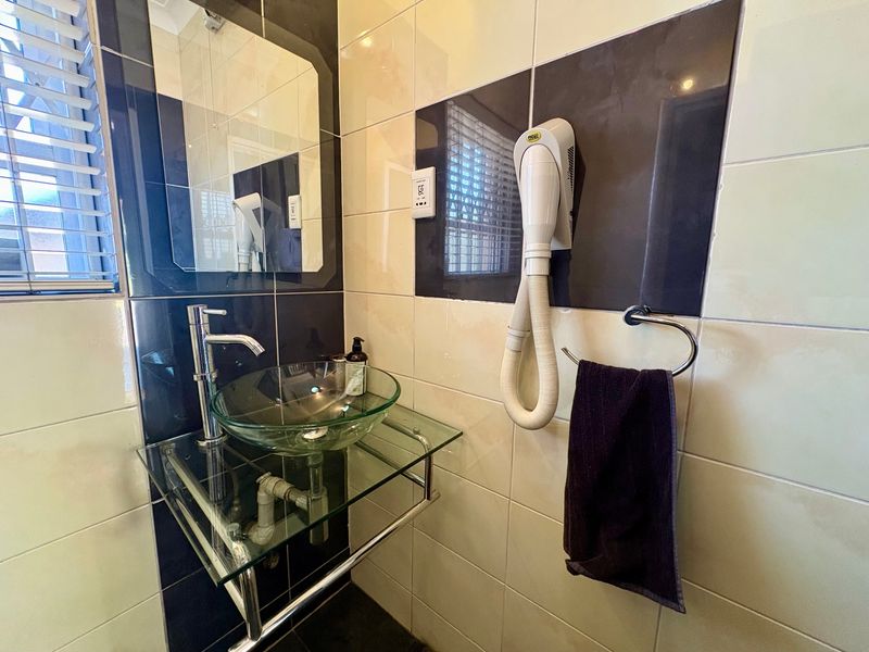 House For Sale In Johannesburg - Photo 8