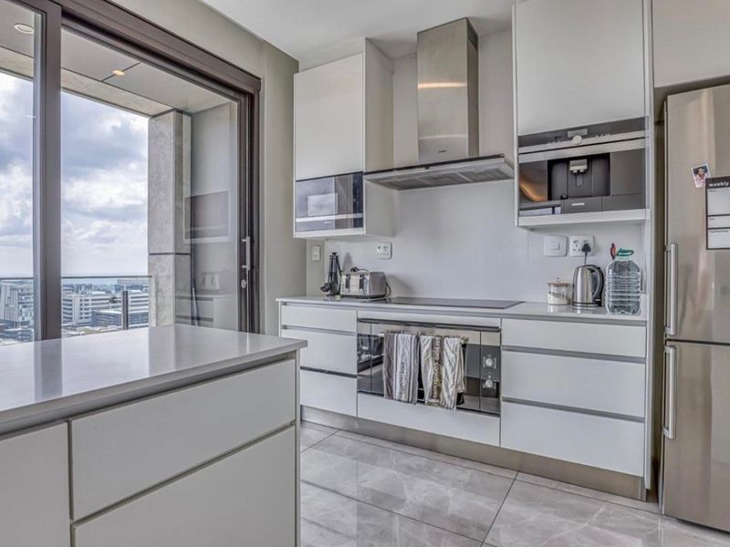 Apartment For Sale In Sandton - Photo 3