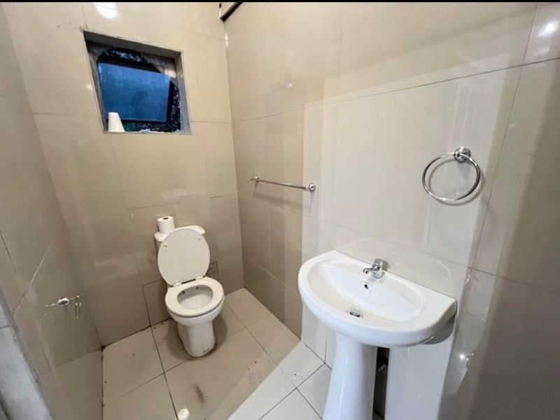 Apartment Rental Monthly In Durban - Photo 8
