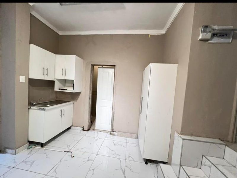 Apartment Rental Monthly In Durban - Photo 5