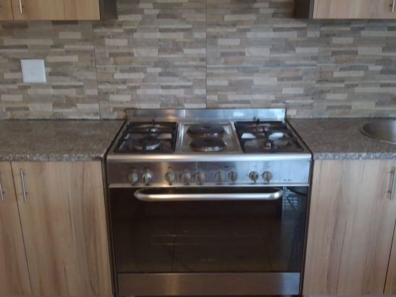 House Rental Monthly In Kempton Park - Photo 5