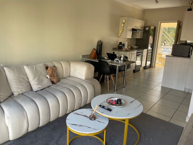 Apartment For Sale In Sandton - Photo 6