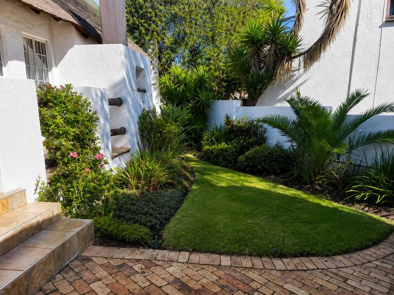 Townhouse For Sale In Kempton Park - Photo 3