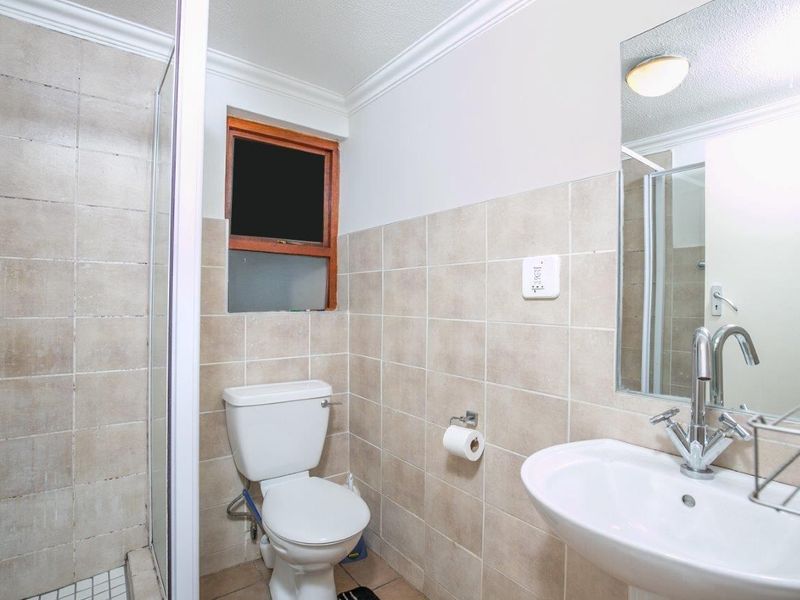 Apartment Rental Monthly In Midrand - Photo 8