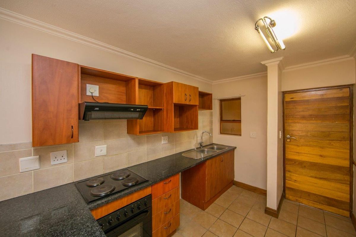 Apartment Rental Monthly In Midrand - Photo 5