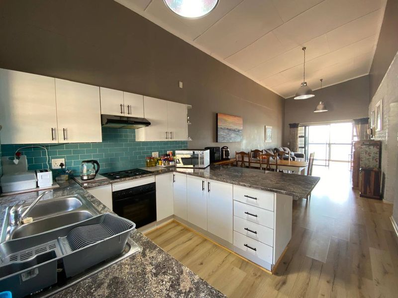 Apartment For Sale In Mossel Bay - Photo 7