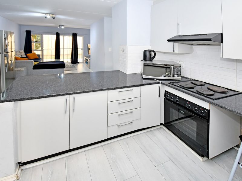 Apartment For Sale In Randburg - Photo 10