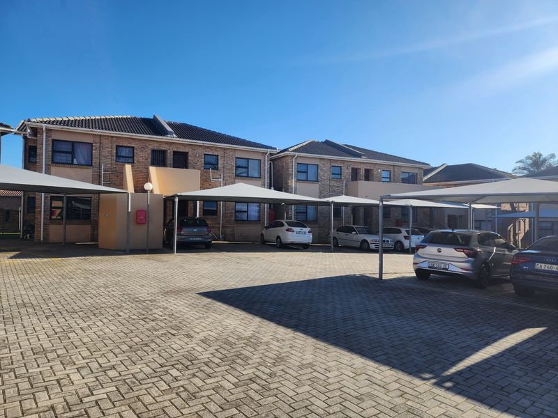 Townhouse For Sale In Port Elizabeth - Photo 5
