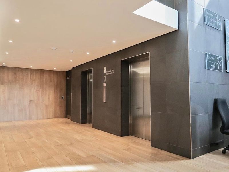 Commercial Rental Monthly In Sandton - Photo 3