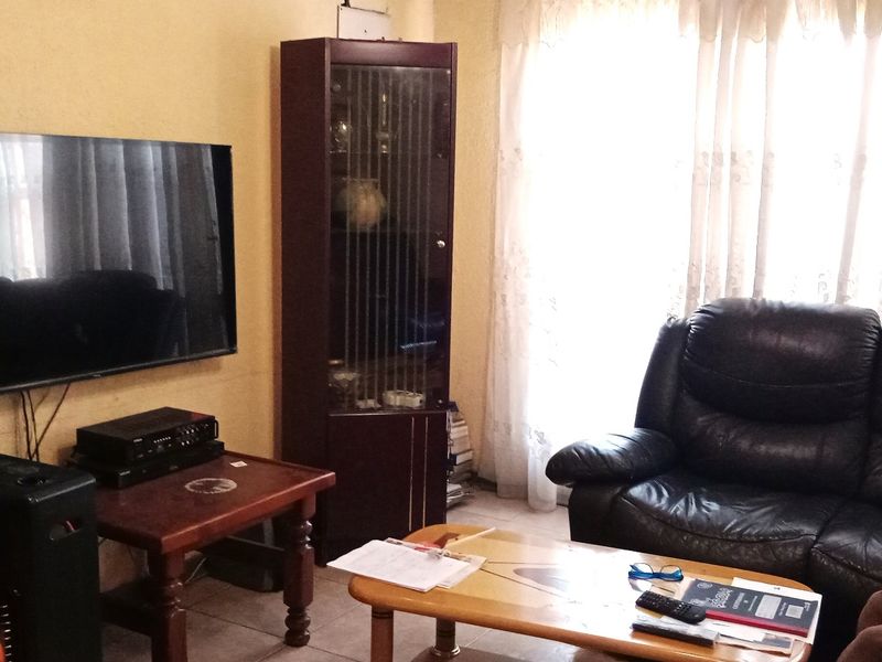 House For Sale In Nigel - Photo 5