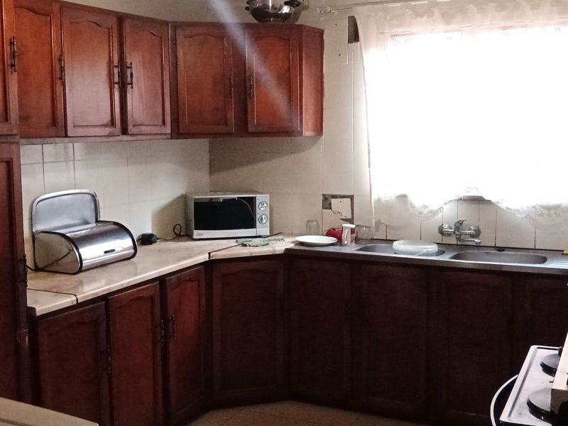 House For Sale In Nigel - Photo 10