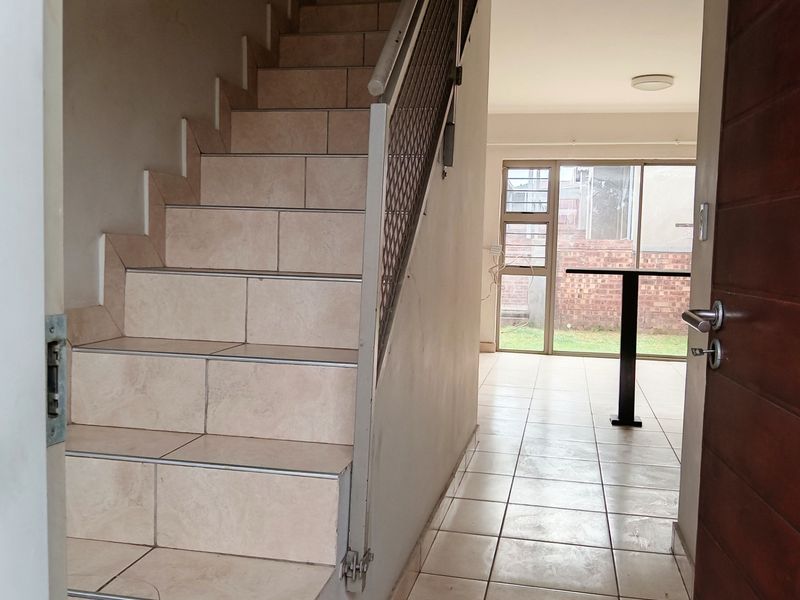Townhouse For Sale In Witbank - Photo 4