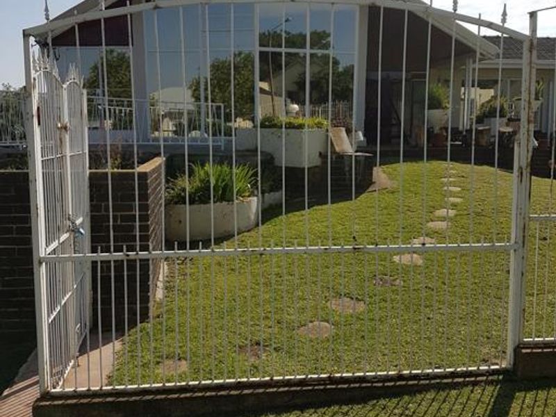 House Rental Monthly In Edenvale - Photo 1