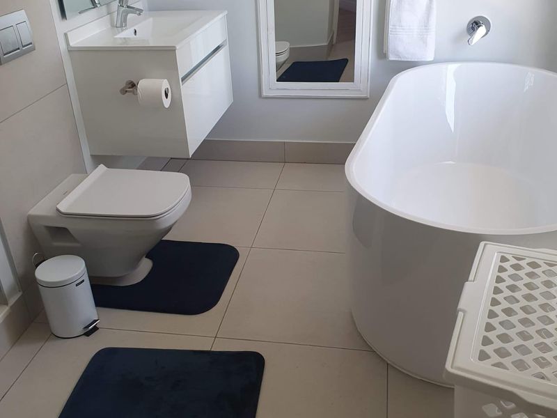 Apartment Rental Monthly In Midrand - Photo 10