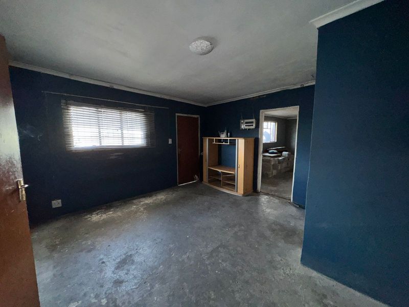 House For Sale In Blue Downs - Photo 3