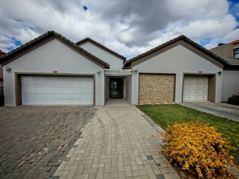 House For Sale In Centurion - Photo 1