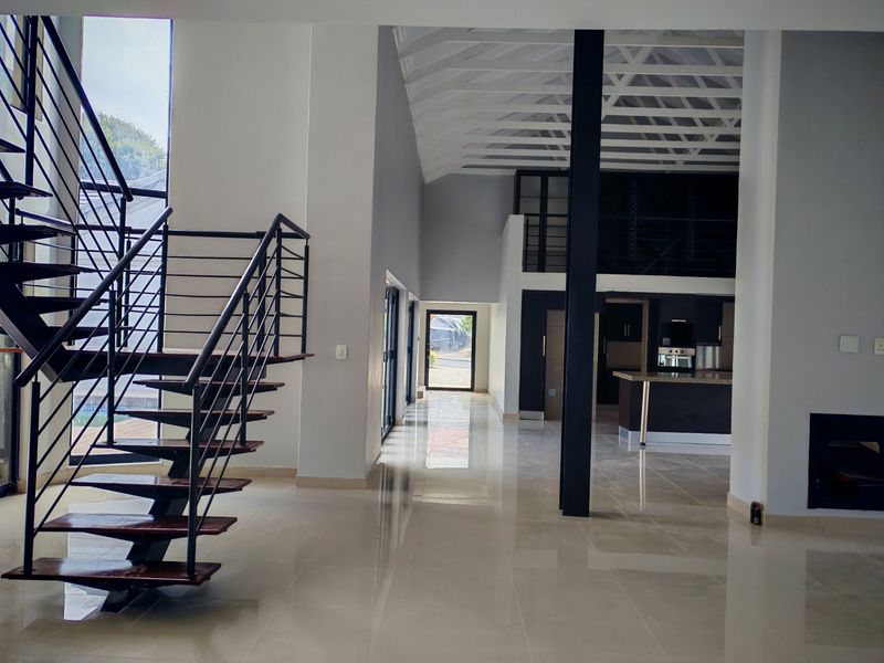 House For Sale In Centurion - Photo 3