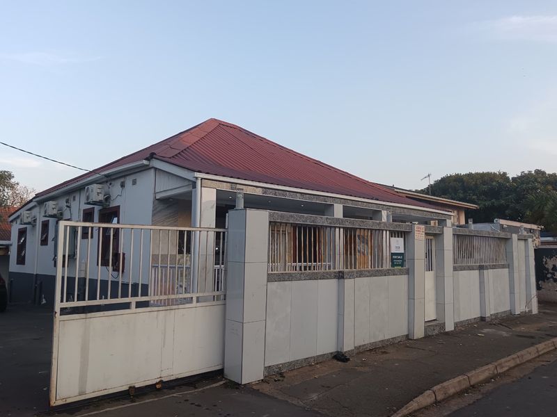 House For Sale In Durban - Photo 1