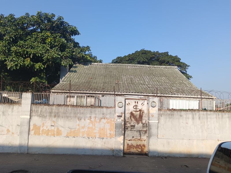 House For Sale In Durban - Photo 1