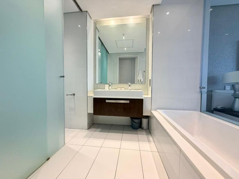 Apartment Rental Monthly In Sandton - Photo 8