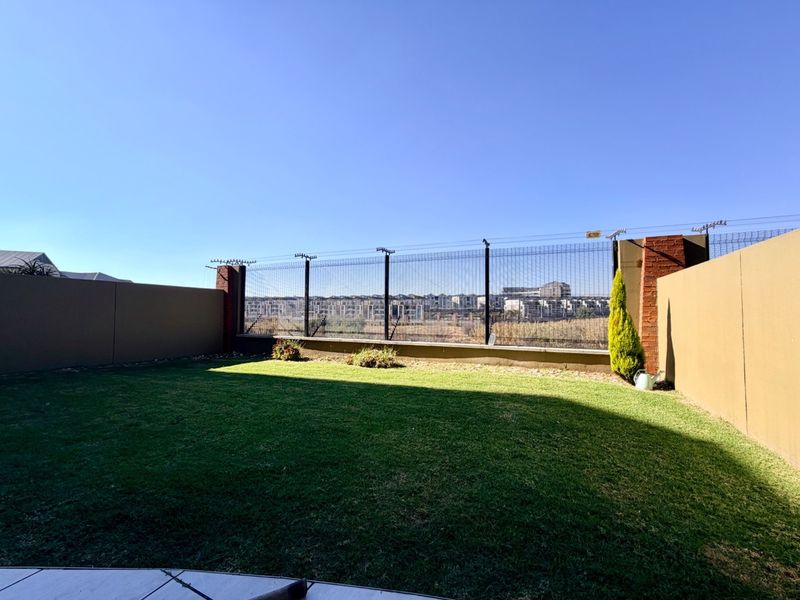Apartment Rental Monthly In Midrand - Photo 9