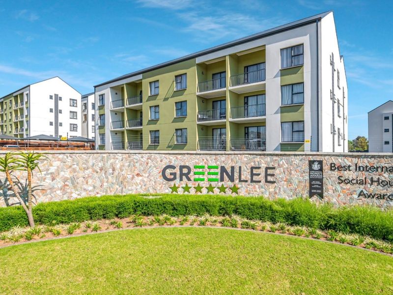 Apartment Rental Monthly In Sandton - Photo 9