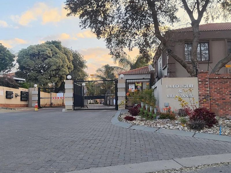 Townhouse For Sale In Kempton Park - Photo 1