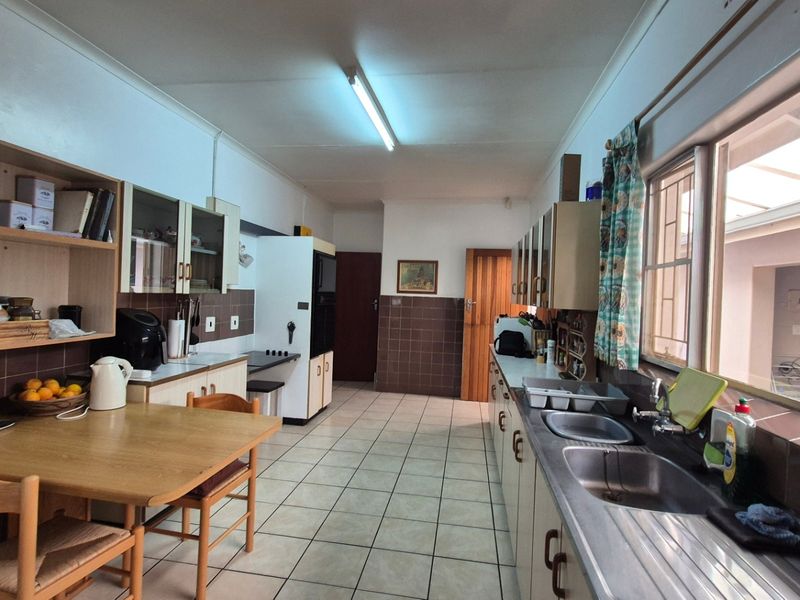House For Sale In Nelspruit - Photo 5