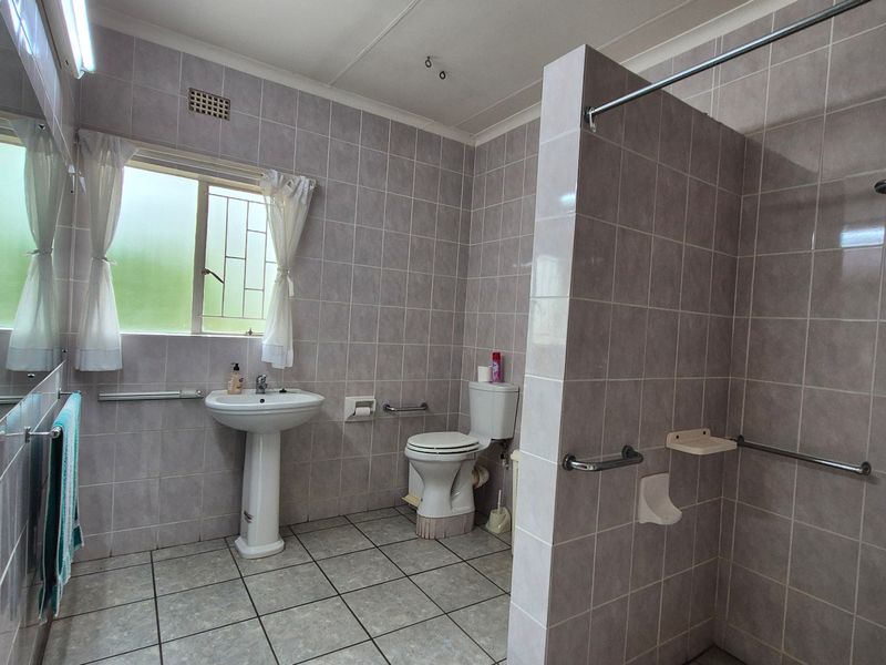 House For Sale In Nelspruit - Photo 10