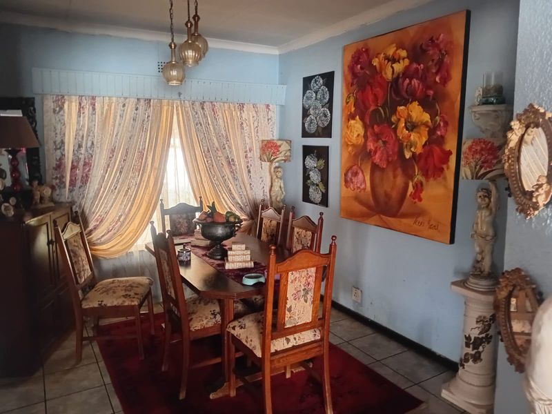 House For Sale In Springs - Photo 9