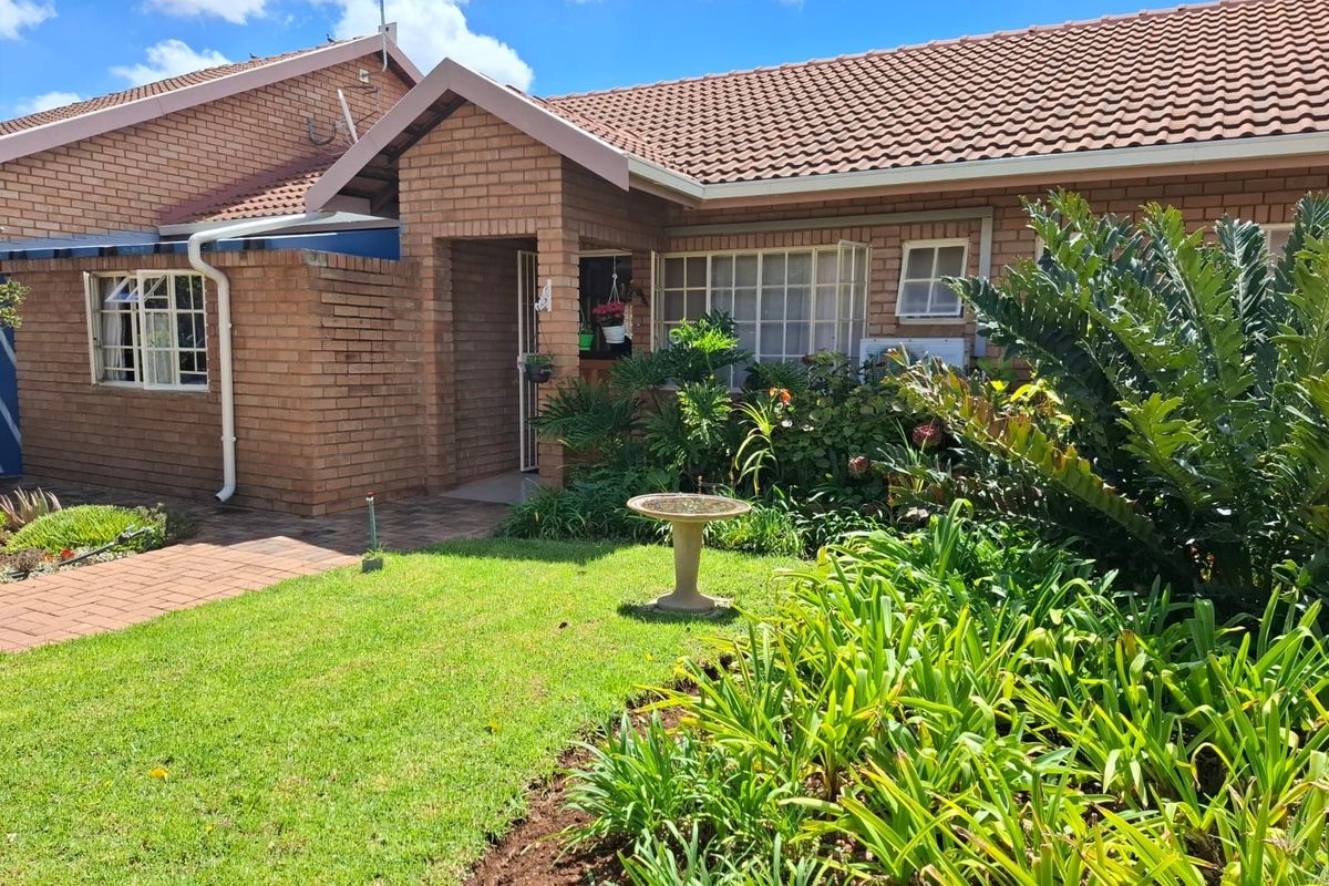 Townhouse For Sale In Polokwane - Photo 2