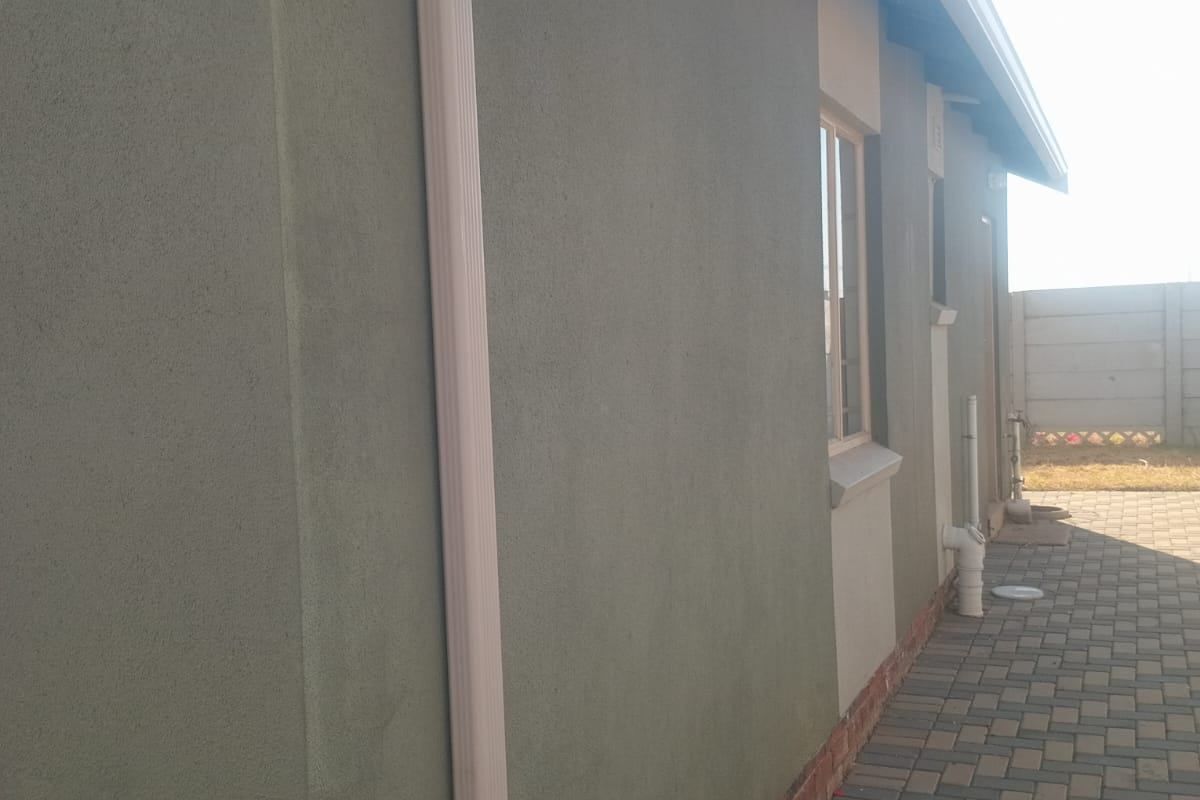 House For Sale In Alberton - Photo 2